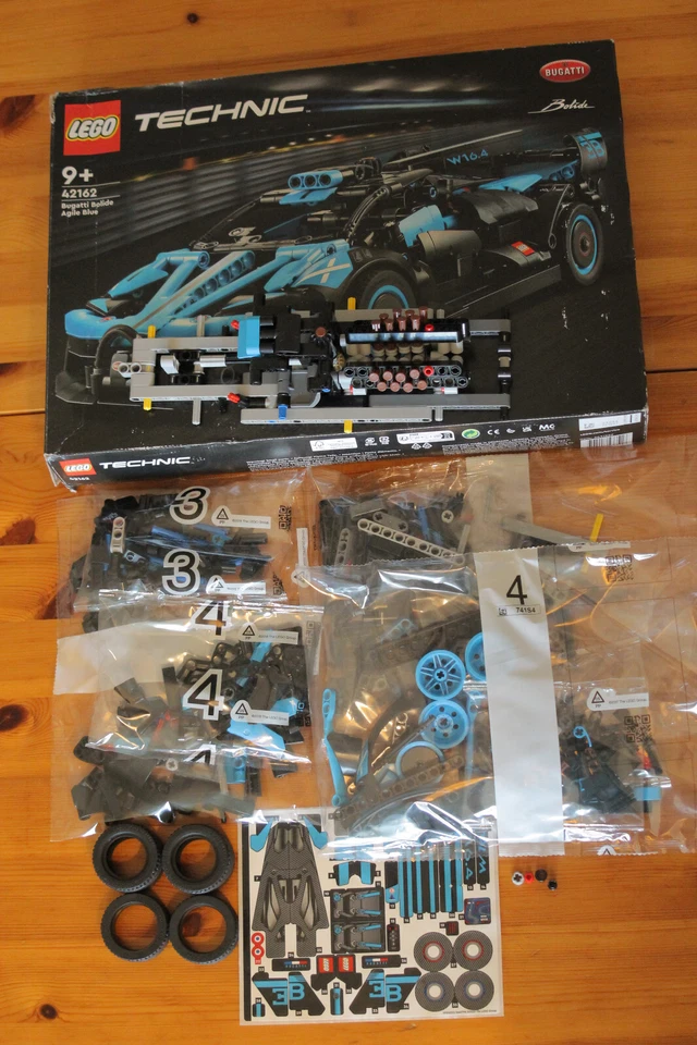 LEGO Technic 42162 Bugatti Bolide Agile Blue, photo 2 sur 5