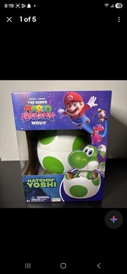 Hatchin' Yoshi from The Super Mario Galaxy Movie, Interactive Yoshi Figure