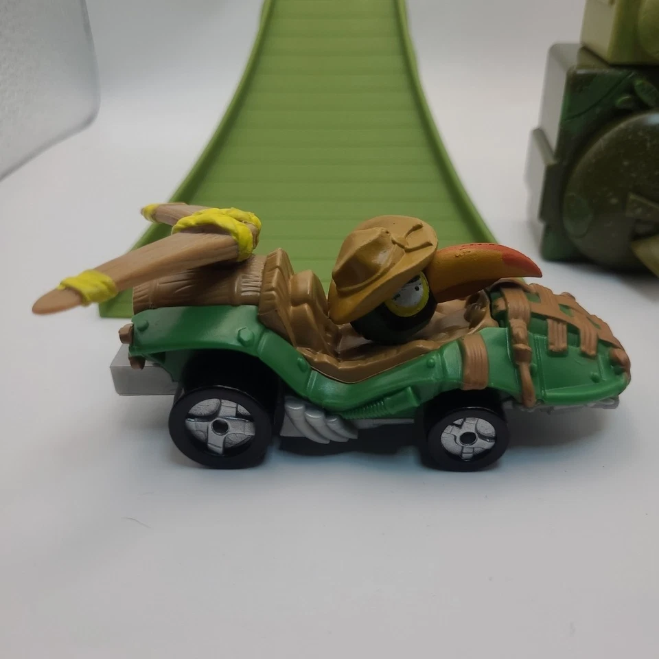 Angry Birds Go Jenga Tower Knockdown Game Hasbro 2013 - Image 3 of 4