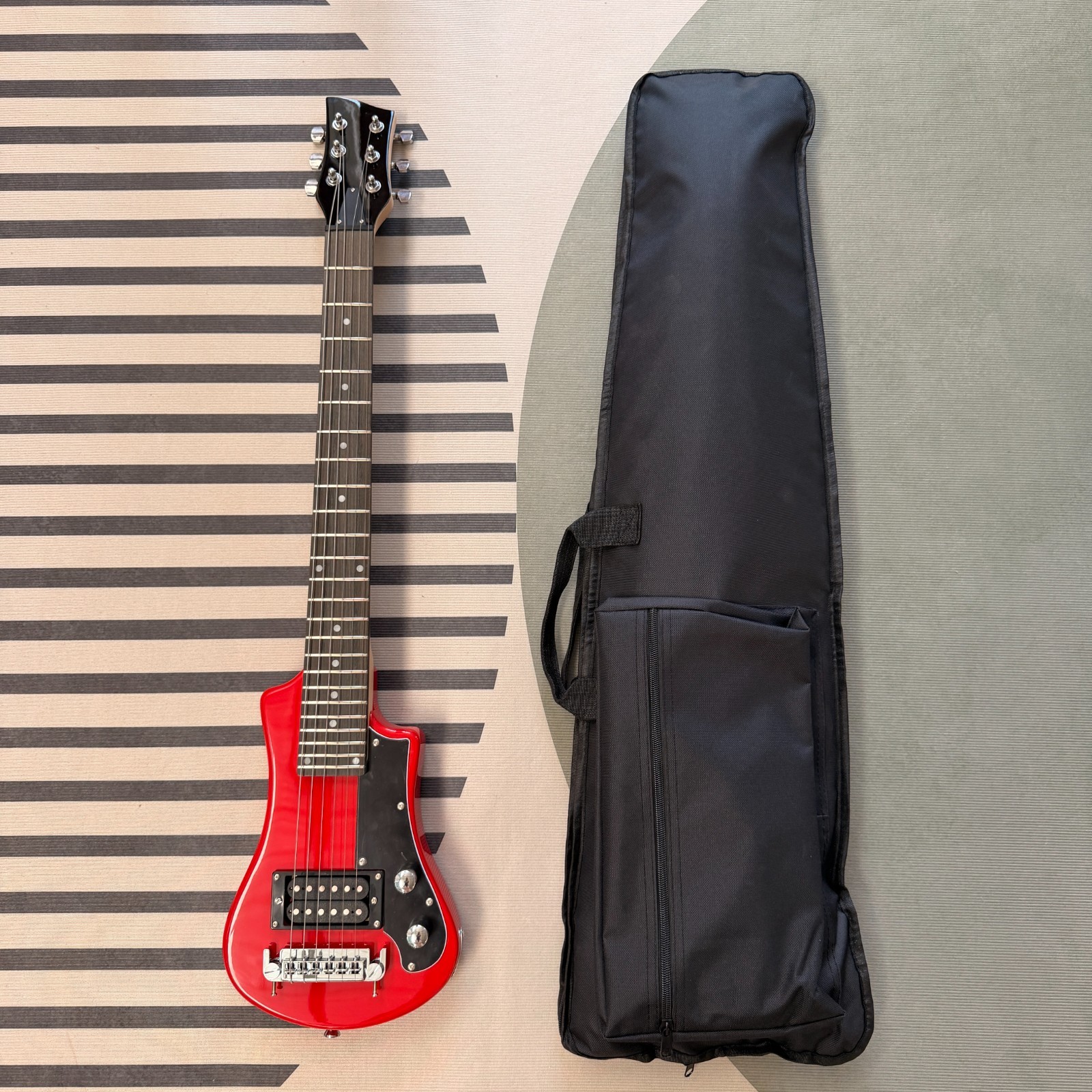 hofner Mini Travel Electric Guitar Gloss Red Solid Body with Gig Bag