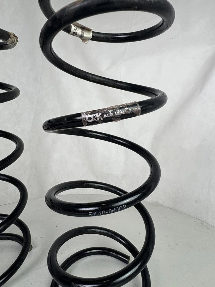 Par de muelles helicoidales delanteros 94 Nissan Sentra XE 1,6 L Foto 3 de 3