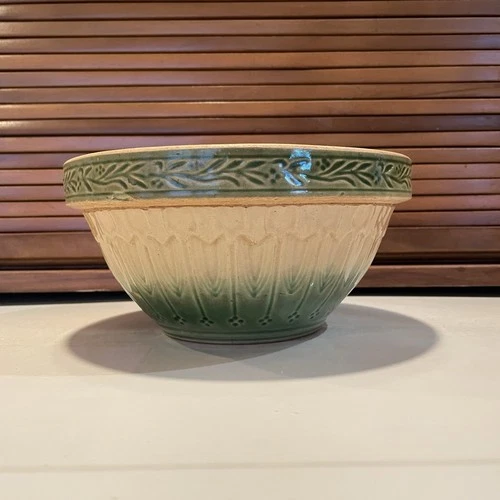 Hull Green & Yellow Earthenware, Gothic Vine Or Arch Pattern Mixing Bowl, Used