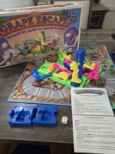 VTG Parker Brothers The Grape Escape Board Ga...