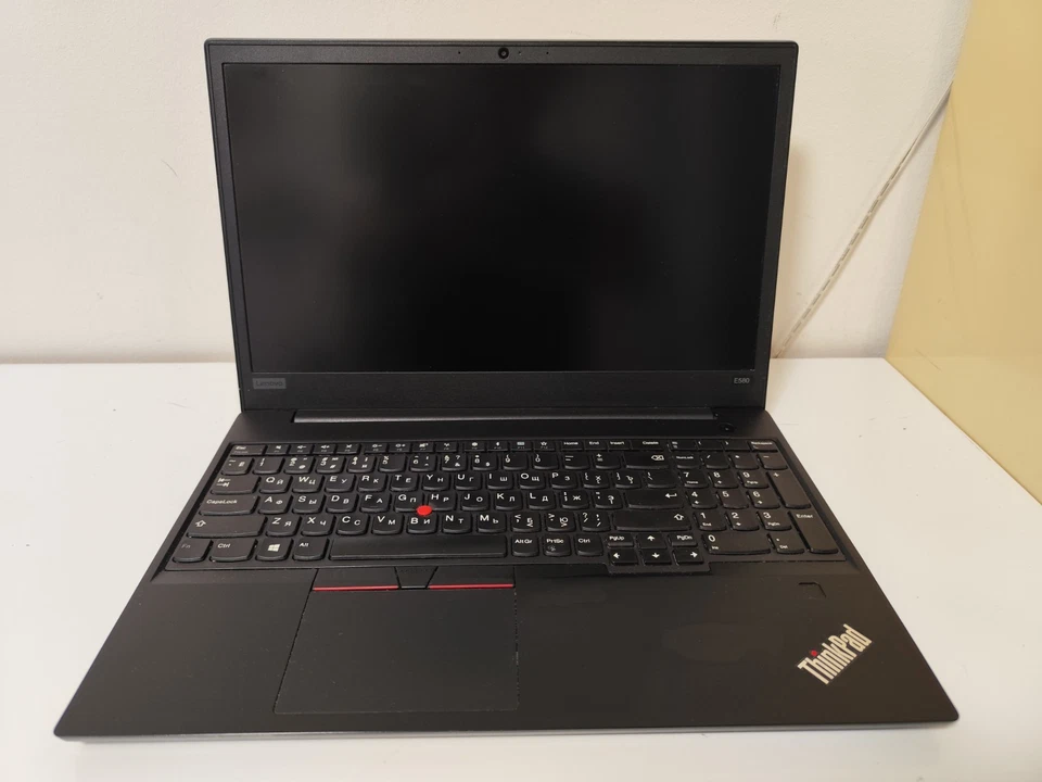 Lenovo ThinkPad E580 "15,6" Notebook Defekt
