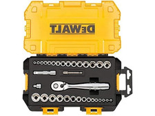 New Dewalt Dwmt73804 14 In. And 38 In. Drive Ratchet Socket Set 34 Piece New Dewalt Dwmt73804 14 In. And 38 In. Drive Ratchet Socket Set 34 Piece