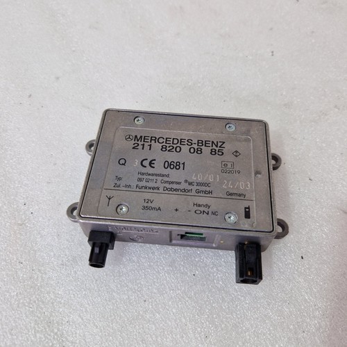C39* Mercedes Benz  Antennenverstärker Signalverstärker  A2118200885