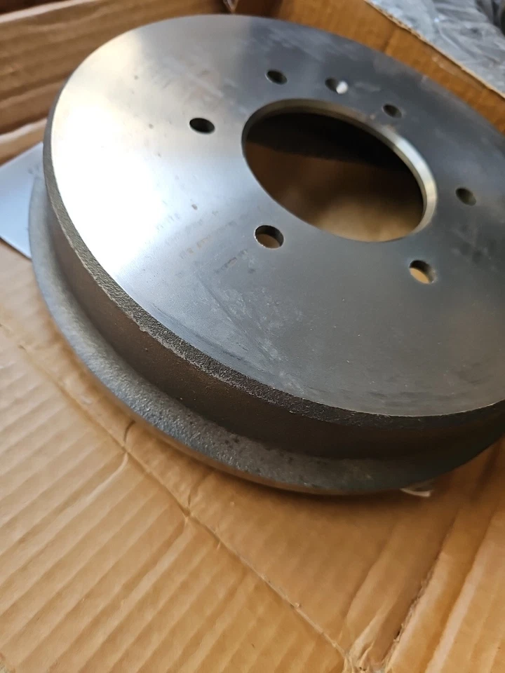 2 Brake Drum Wearever YH140471 - Image 3 of 3