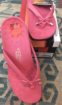 vionic pink flip flops