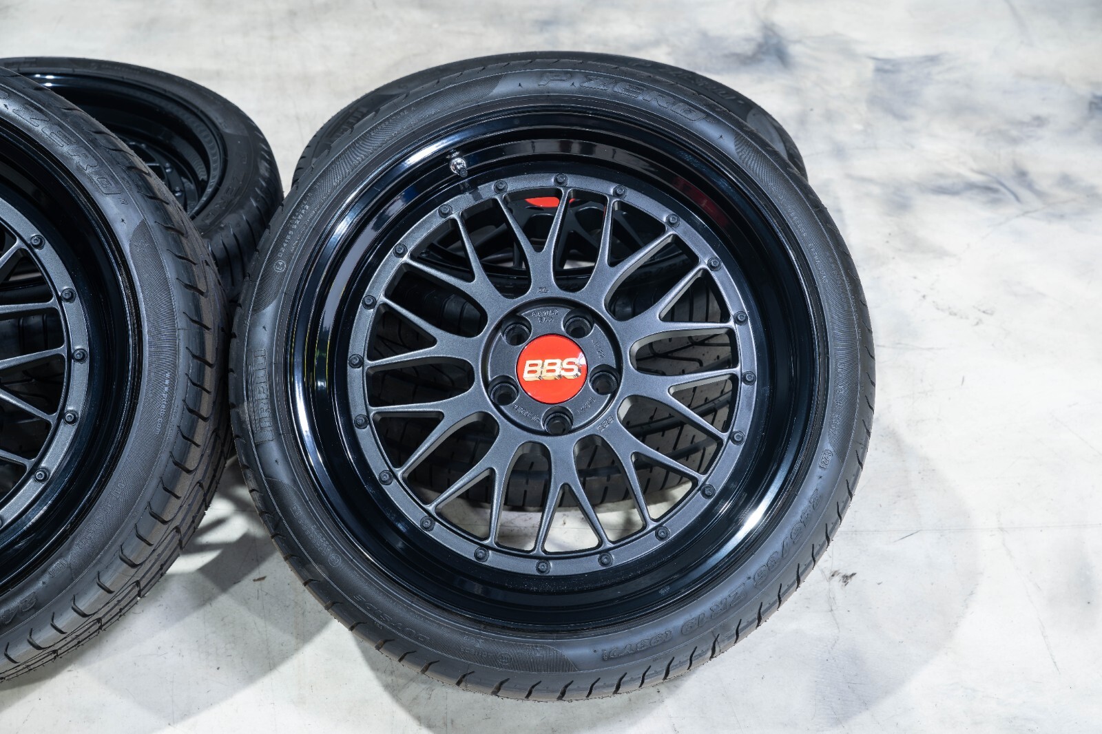 BBS LM Wheels for Ferrari Testarossa 512 TR - 19x10/19x12 with Pirelli Tires