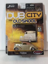 Jada Dub City Old Skool '36 Ford from 2005 Wave 1 Gold with Tan Top