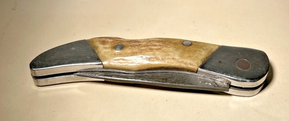Single Custom Forged Damascus Bladed Lockback Pocket Knife Unbranded Vtg - Image 4 of 4