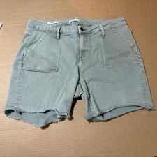 VIGOSS MARLEY denim Green Mid Rise Shorts Woman’s Size 14 cotton 98% spandex cut