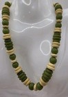 Retro 1960s Green And Yellow 7 Inch Necklace — photo 1