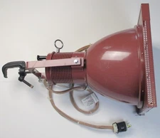 Mole Richardson Type 8141 14-Inch Focusing Molequartz Scoop