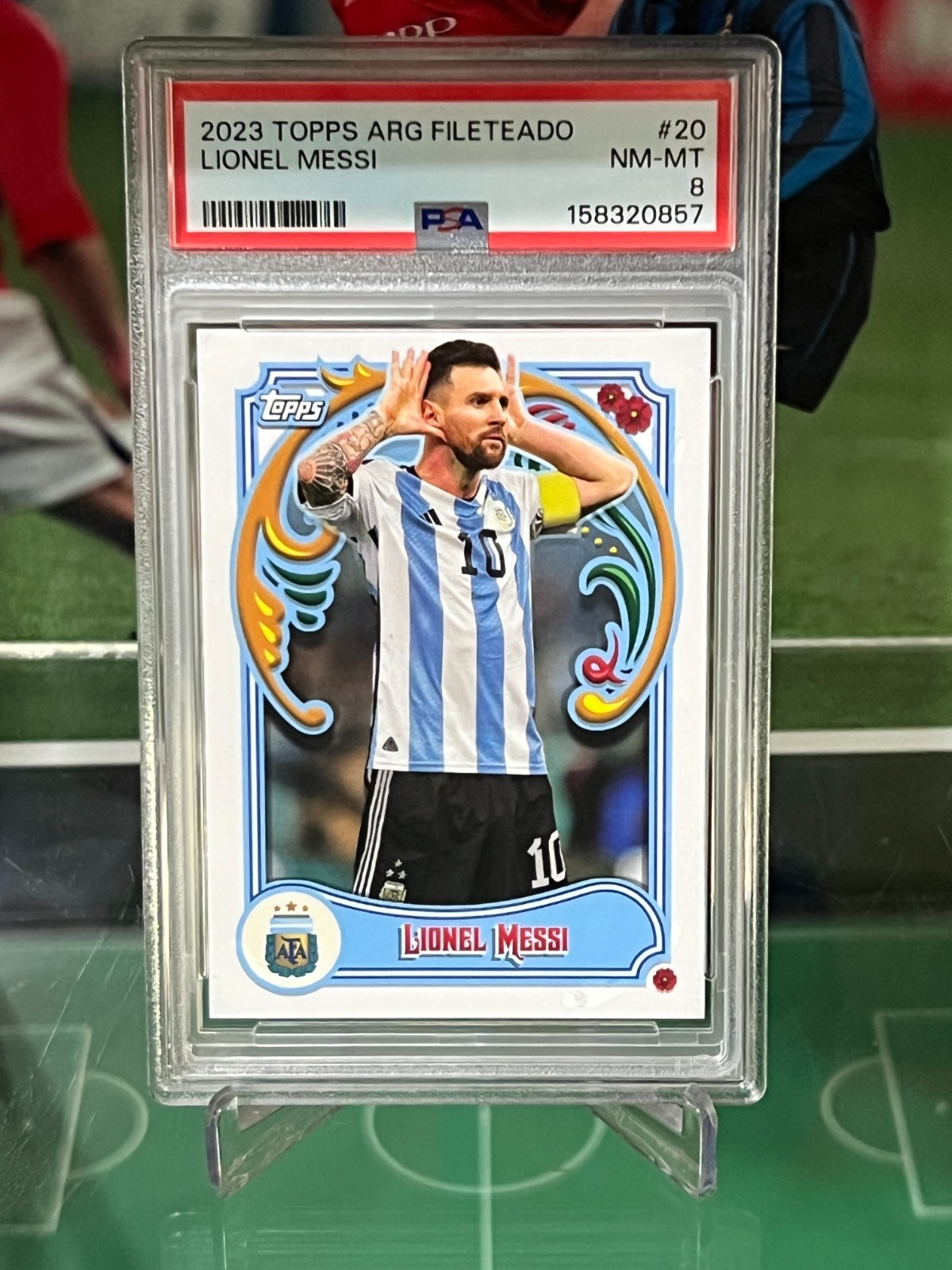 2023 Topps Argentina Fileteado - Legends Lionel Messi #20 PSA 8 view 5