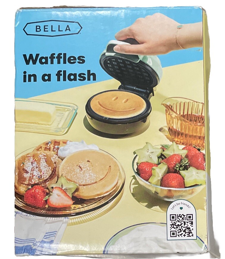 Bella Mini Smiley Waffle Maker in Mint Green for 4-Inch Waffles-image