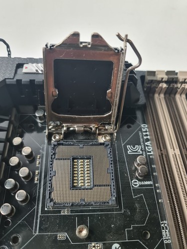 Carte mère Asus Z87 SABERTOOTH socket Intel lga1150 H3 z97 - Imagen 3 de 7