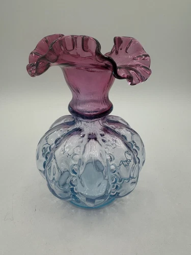 Fenton Art Glass, 5 1/2” Mulberry Crimped Vase Excellent Condition