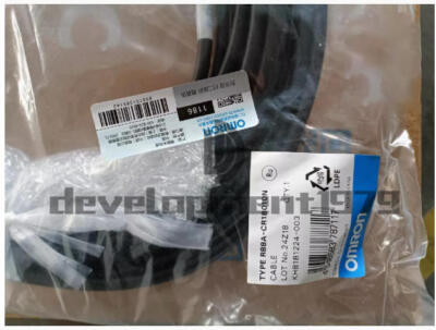 1PC New FOR OMRON R88A-CR1B010N 10M Servo Power Cable