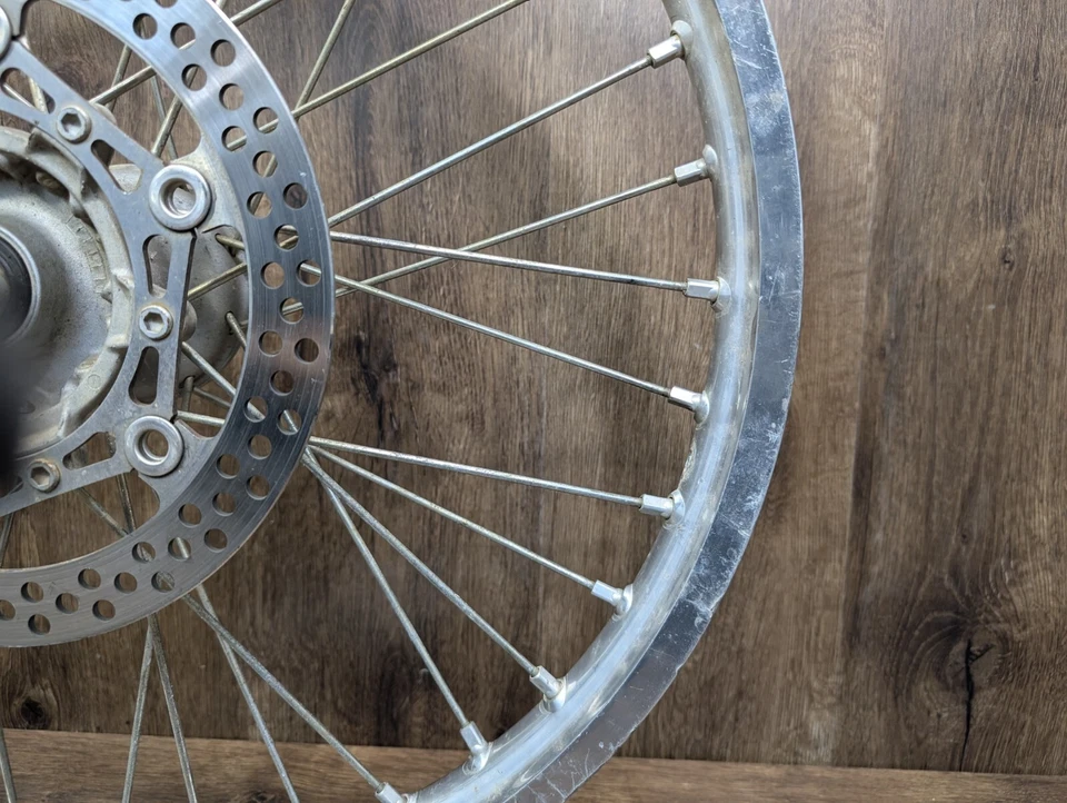 2002-2005 Yamaha YZ450F YZ250 OEM FRONT Wheel Hub Rim  - Image 4 of 4