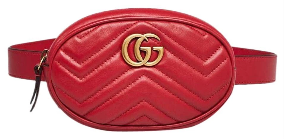 Neuf avec étiquettes sac ceinture Gucci Marmont rouge taille 85