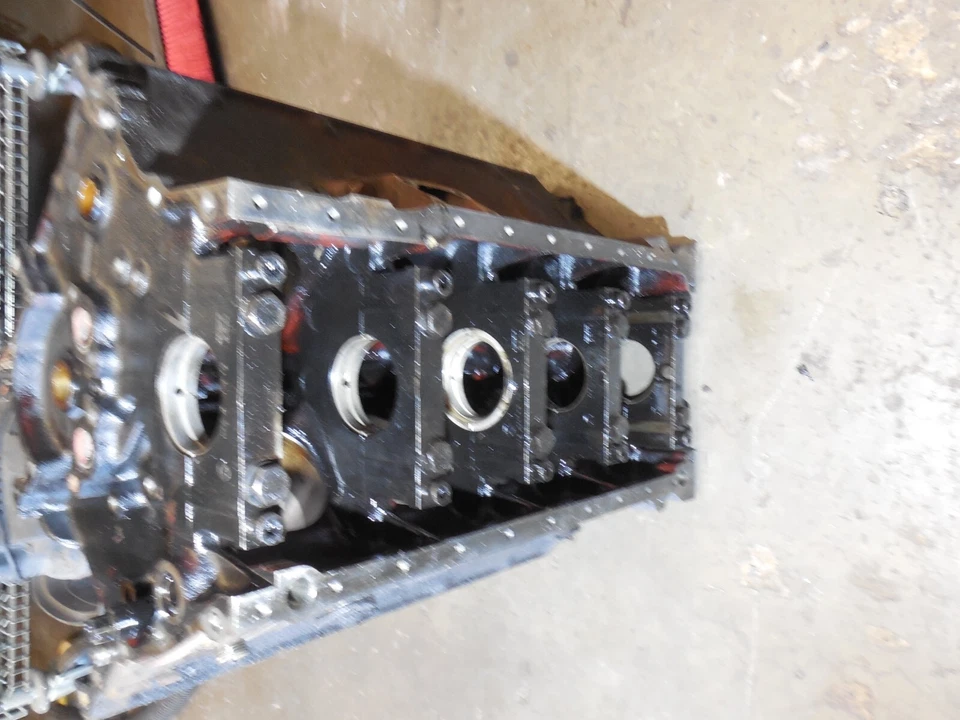 Bloque de hierro cilindro motor 1170110401 72-75 Mercedes Benz R107 450SL 450SLC Foto 2 de 4