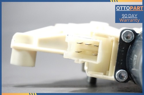 2008-2014 Mercedes W204 C350 Front Right Passenger Side Window Regulator Motor - Picture 6 of 10