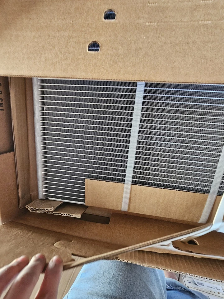 A/C Condenser Carquest 7-4993 - Image 4 of 4