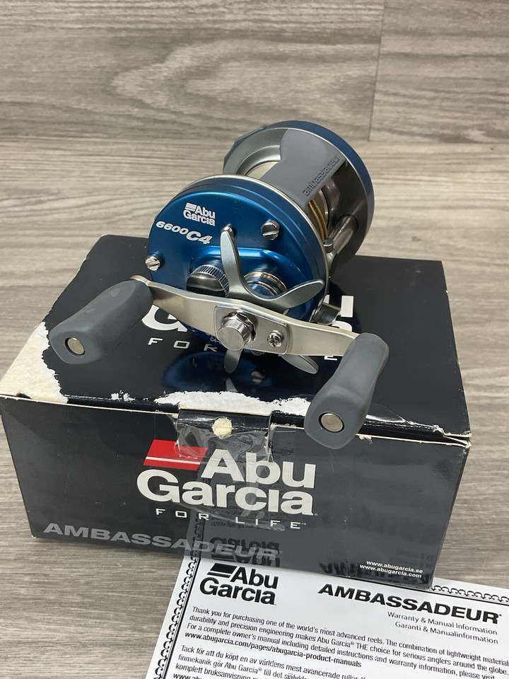 Moulinet Abu Garcia Ambassadeur 6600C4 Bleu/or - Amélioré Avec Manche Gomexus Pour La Pêche Au Poisson-chat