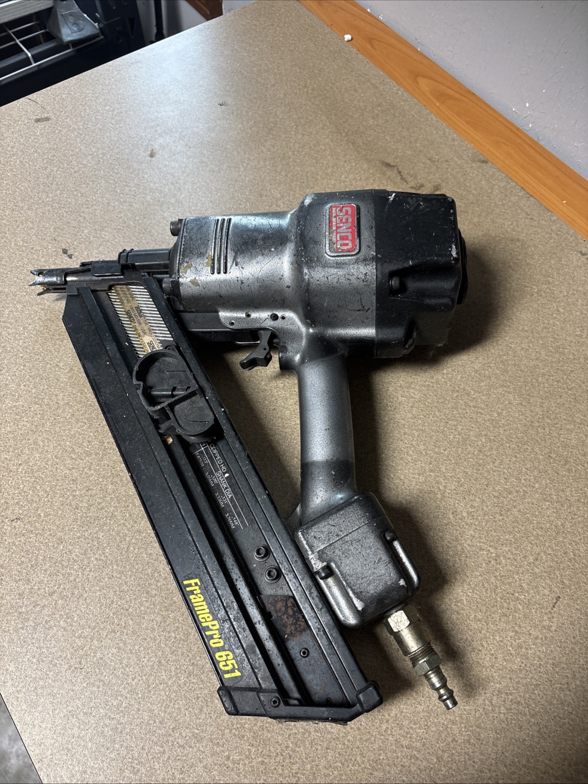 Senco FramePro 651 Pneumatic Framing Nailer!! FREE SHIPPING!