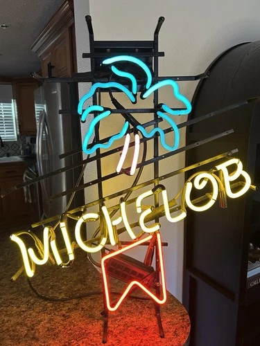 Vintage Michelob Neon Beer Sign. Palm Design