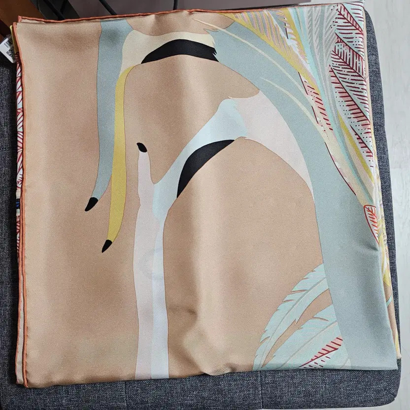 Hermès Tucan Scarf 140x140 cm (Unused) thumbnail 4