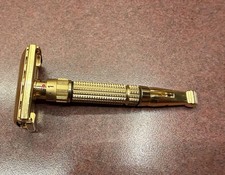 BEAUTIFUL Vintage Gillette D1 Adjustable Toggle Razor D-1 Gold Safety