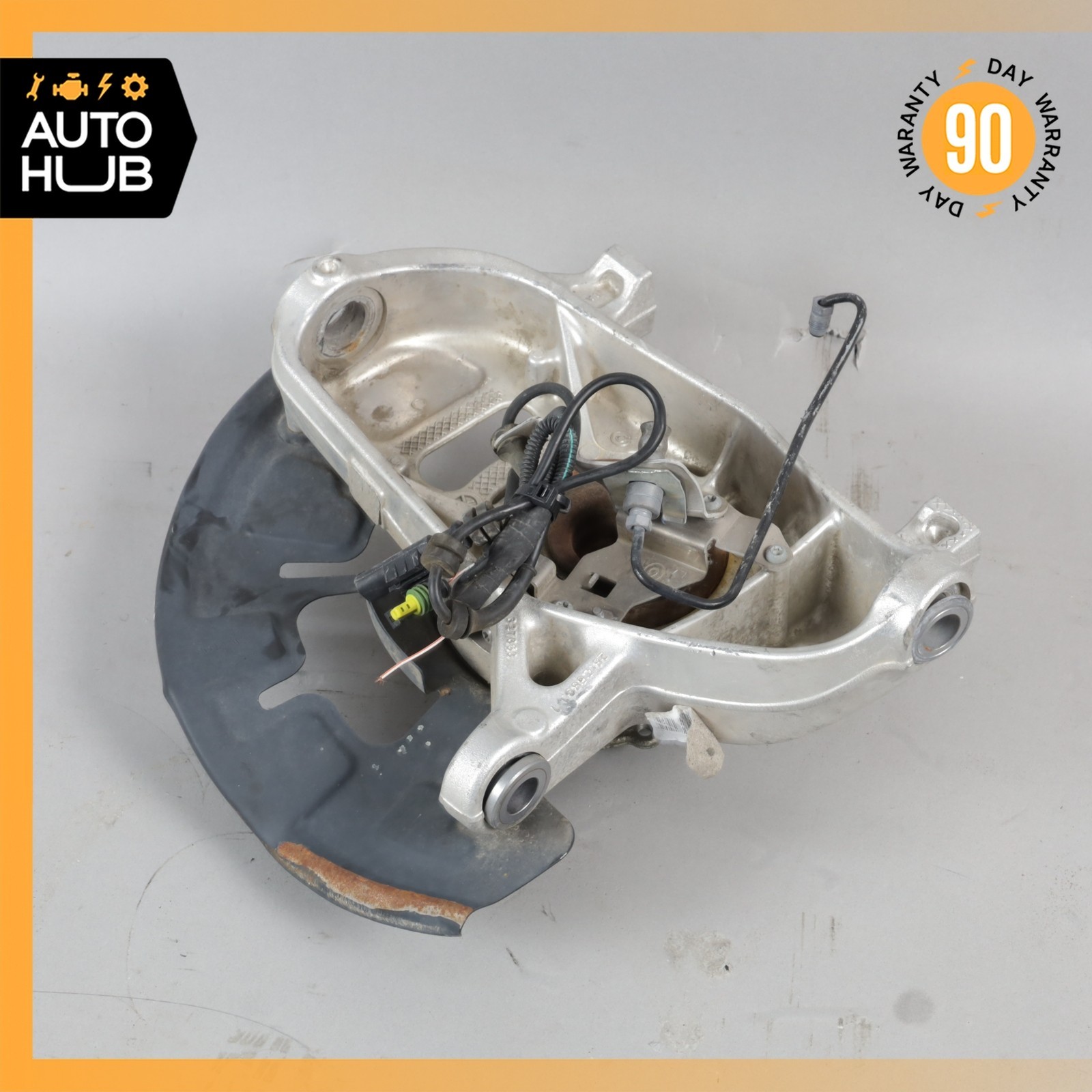 12-21 Ferrari 458 Speciale 488 Pista Front Left Spindle Knuckle Hub 304731 OEM
