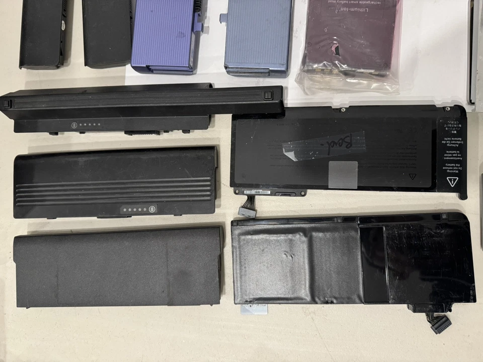 Lote de 15 baterías de iones de litio para portátil solo piezas (sin probar) Foto 4 de 4