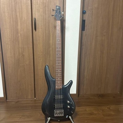 Ibanez SR300E 4String Electric Base - Midnight Gray Burst With Soft Case