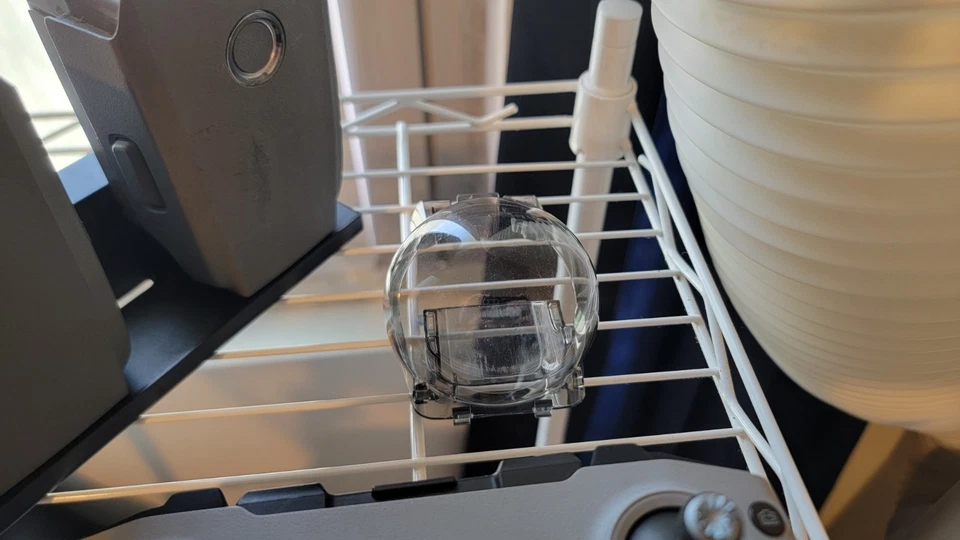 Paquete DJI Mavic 2 Pro - 2 Batt + Contr + Cargador + Estuche Foto 4 de 4