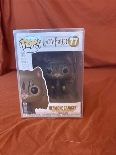 Funko Pop! Harry Potter Hermoine Granger #77 W Pop Protector