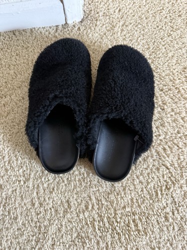 Jenni Kayne Black Shearling Mule Slippers Slides EU 37 Cozy Luxe