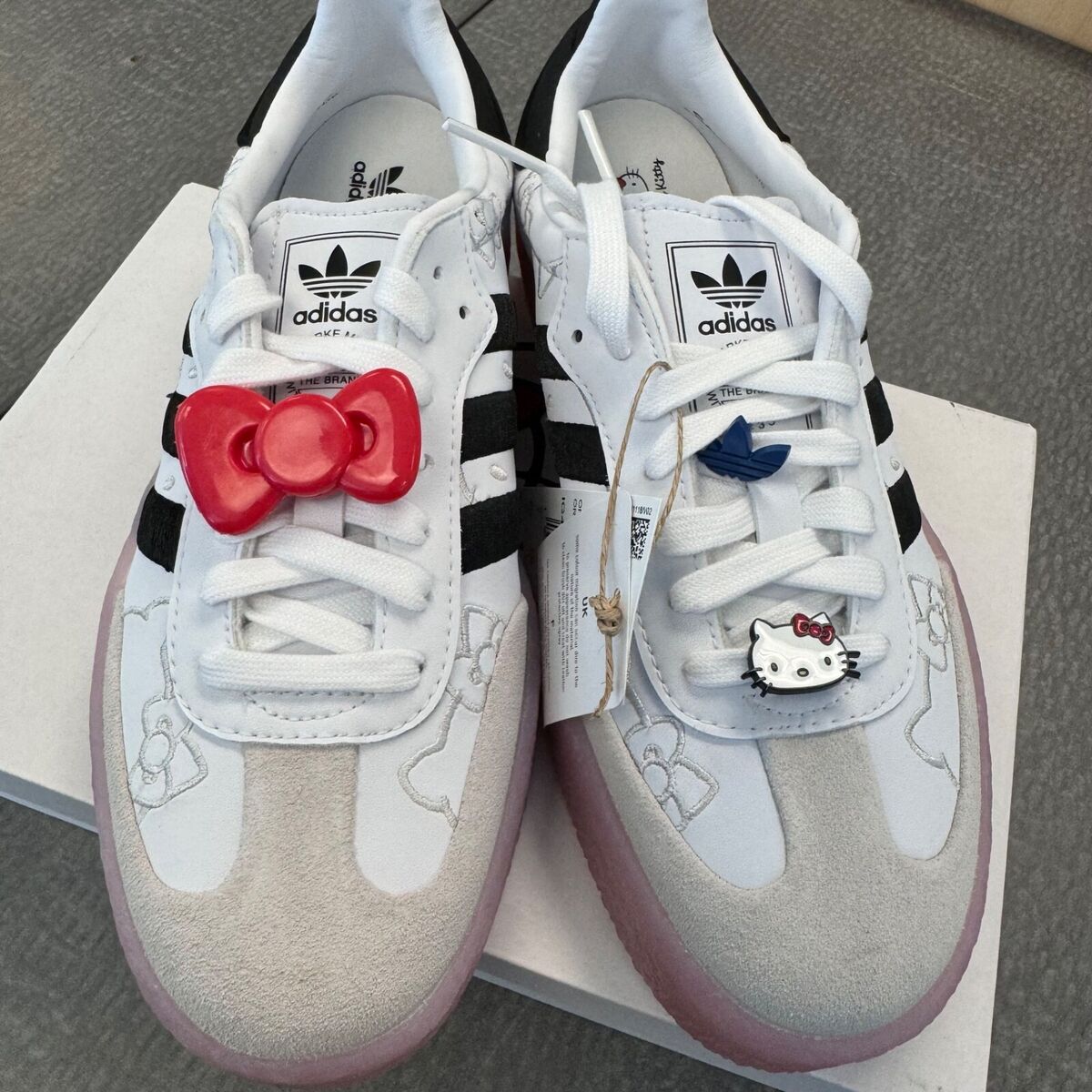 Size 11 - adidas Hello Kitty x Sambae White Black Clear Pink Size 11 - adidas Hello Kitty x Sambae White Black Clear Pink