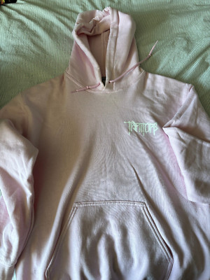 Traitors ''Break Faces'' Pink Pullover Hoodie | (Normal Wear & Tear)