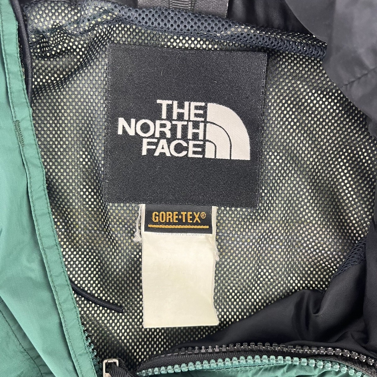 Vintage 90s The North Face Mountain Light Jacket Hunter Vintage 90s The North Face Mountain Light Jacket Hunter