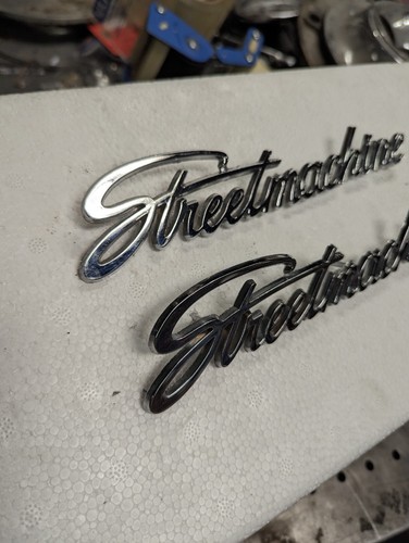 2 Vintage Johnnys Speed/Chrome VW STREETMACHINE Emblems Street Machine HOTROD - Picture 2 of 7