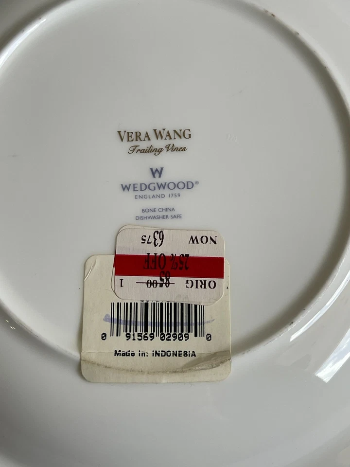 Cuenco de sopa Vera Wang Trailing Vines con borde de 9 pulgadas de Wedgwood nuevo con etiquetas. Foto 4 de 4