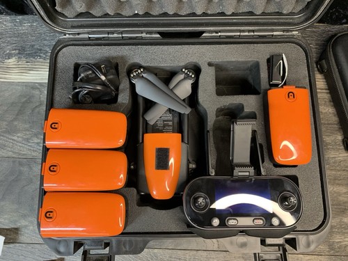 Autel Robotics EVO 4K Drone Bundle Remote 4 Batteries Charger Hard Case
