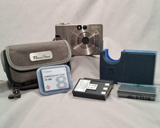 Vtg Canon PowerShot S110 Digital ELPH Camera 2.1MP 2X Zoom Silver Japan Bundle