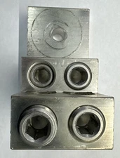 ILSCO D3126 750 MCM-3/O AL9CU AL-CU Mechanical Lug Groung Neutral Large Lug