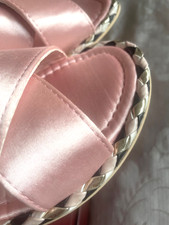 BNIB Ladies Cross Strap Pink Satin Sandals size 4