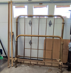 Vintage Gold Metal Full Bed Frame with Headboard & Footboard