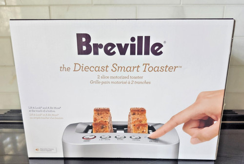 NEW Breville Die-Cast Smart Toaster BTA820XL 2 Slice Motorized Brushed Stainless
